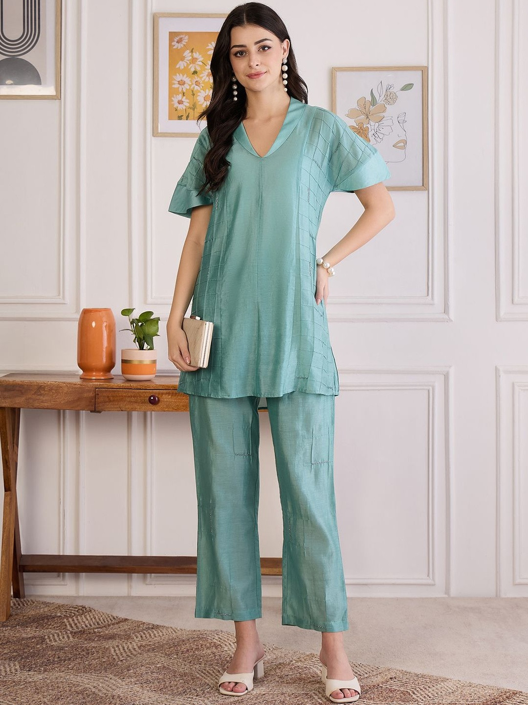 First Resort by Ramola Bachchan Women Self Design Cotton Top