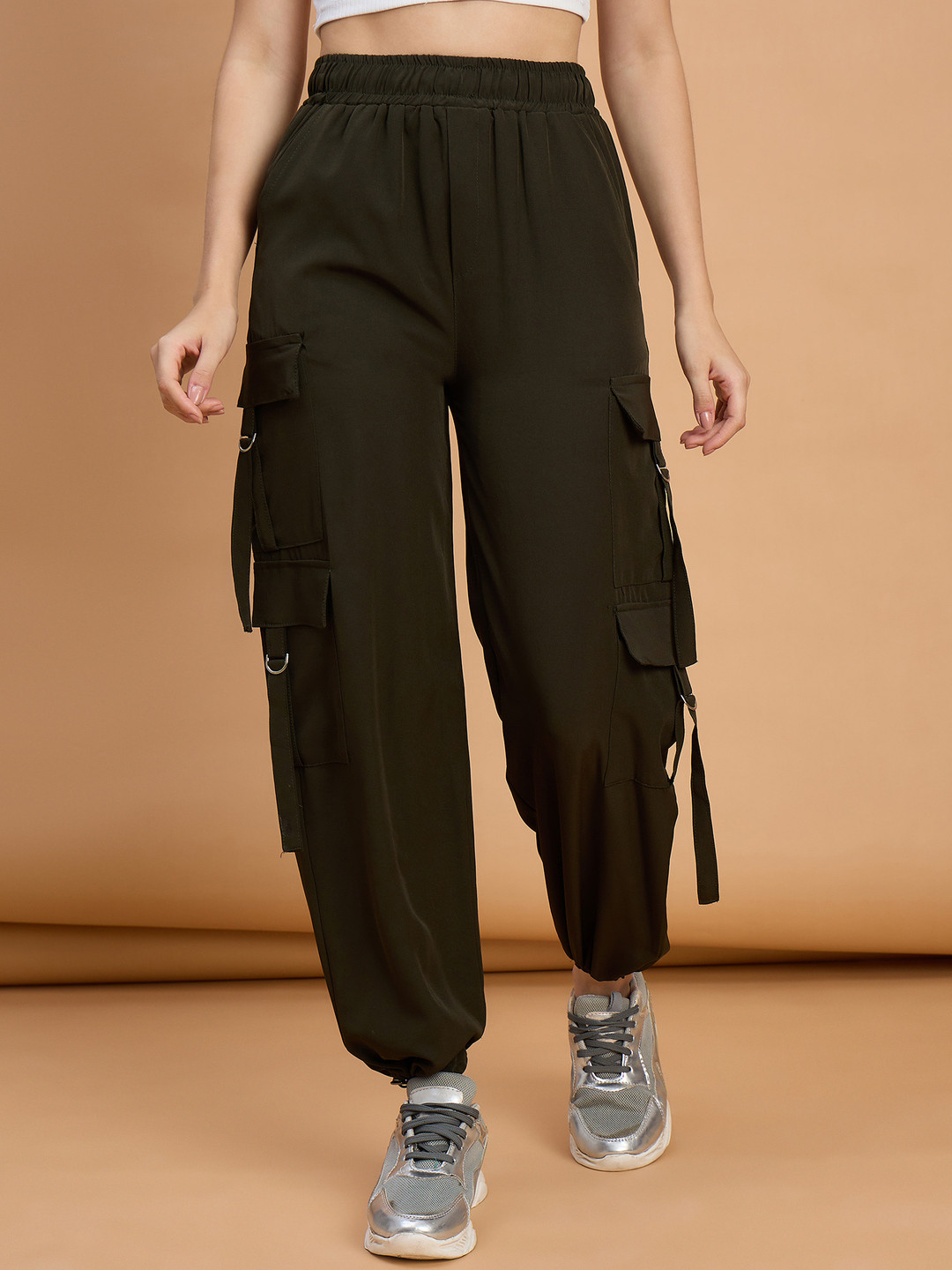 QIOA Women Relaxed Loose Fit Mid-Rise Cargos