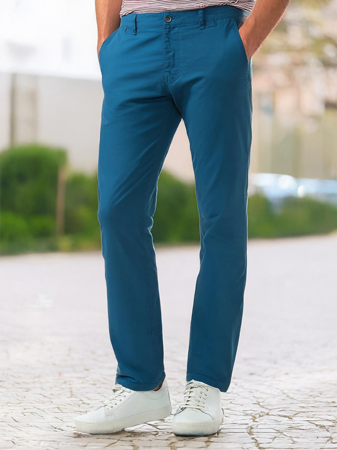 Urbano Fashion Men Blue Slim Fit Solid Regular Trousers