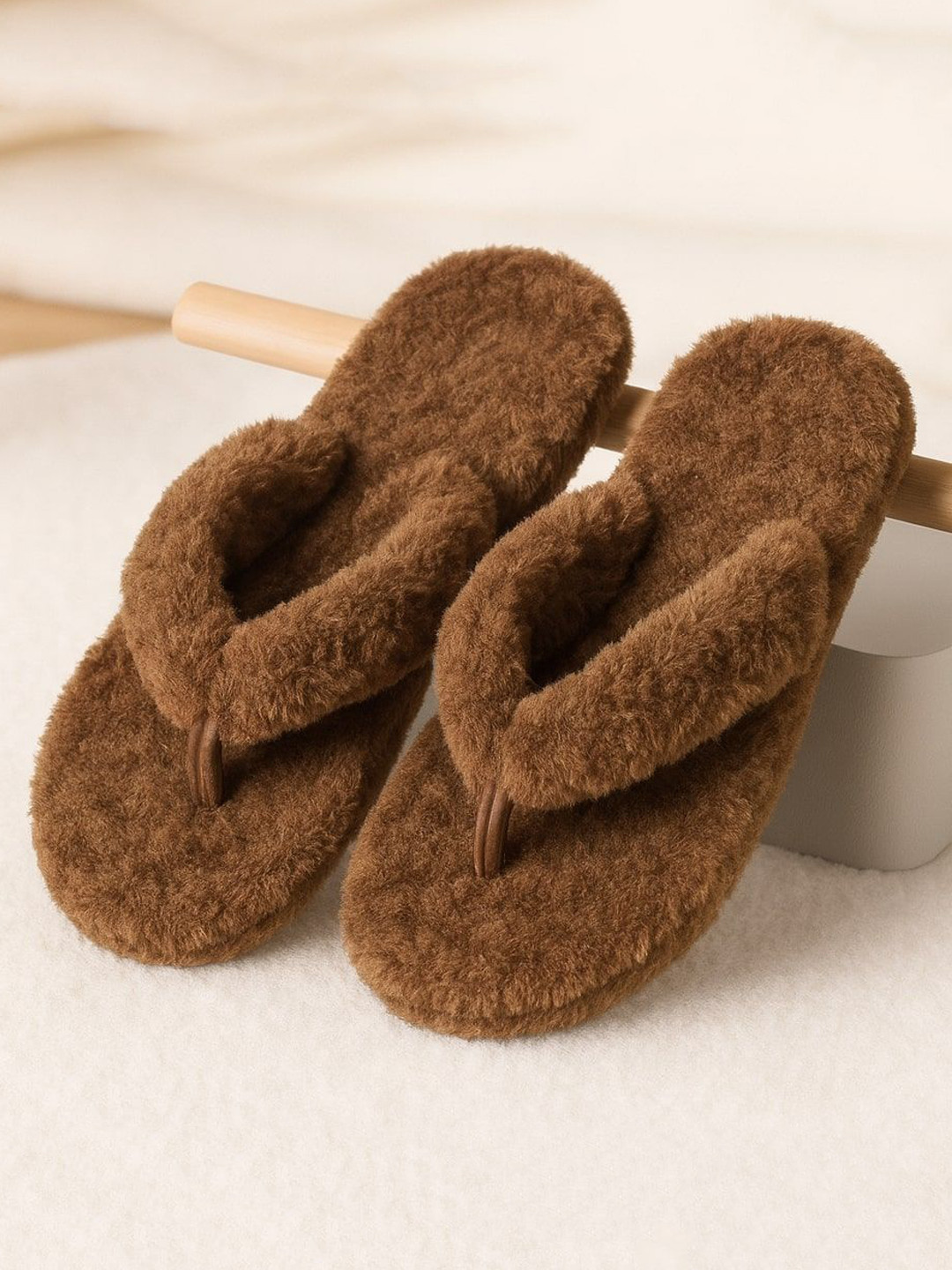 WOLVESDEN Women Thong Flip-Flops