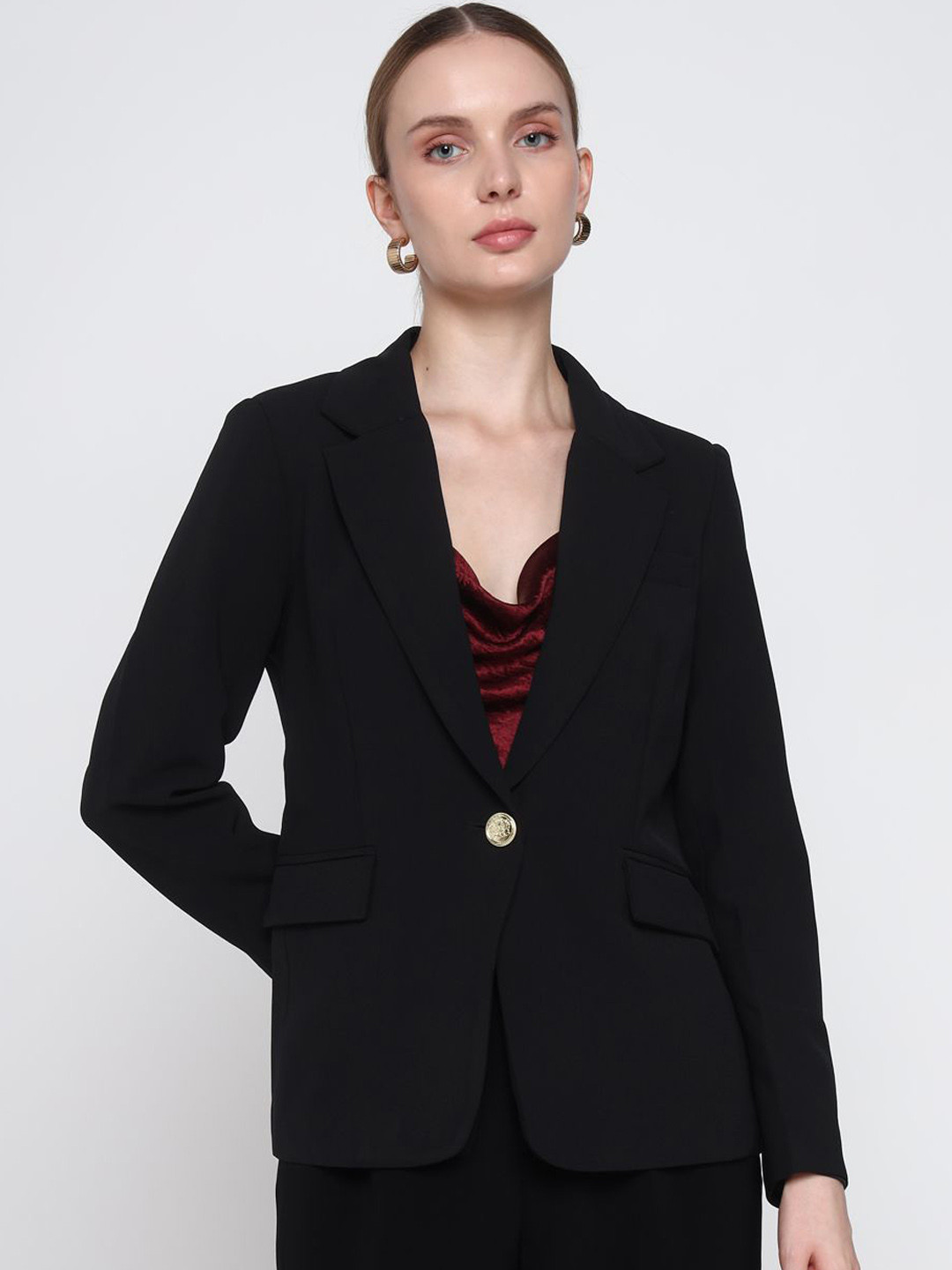 COVER STORY Single Breasted Blazer