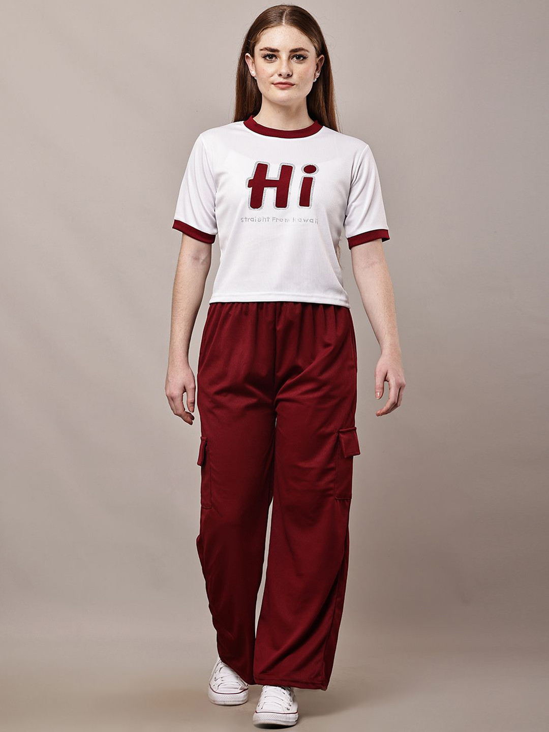 R Cube Printed Round Neck T-Shirt With Trousers