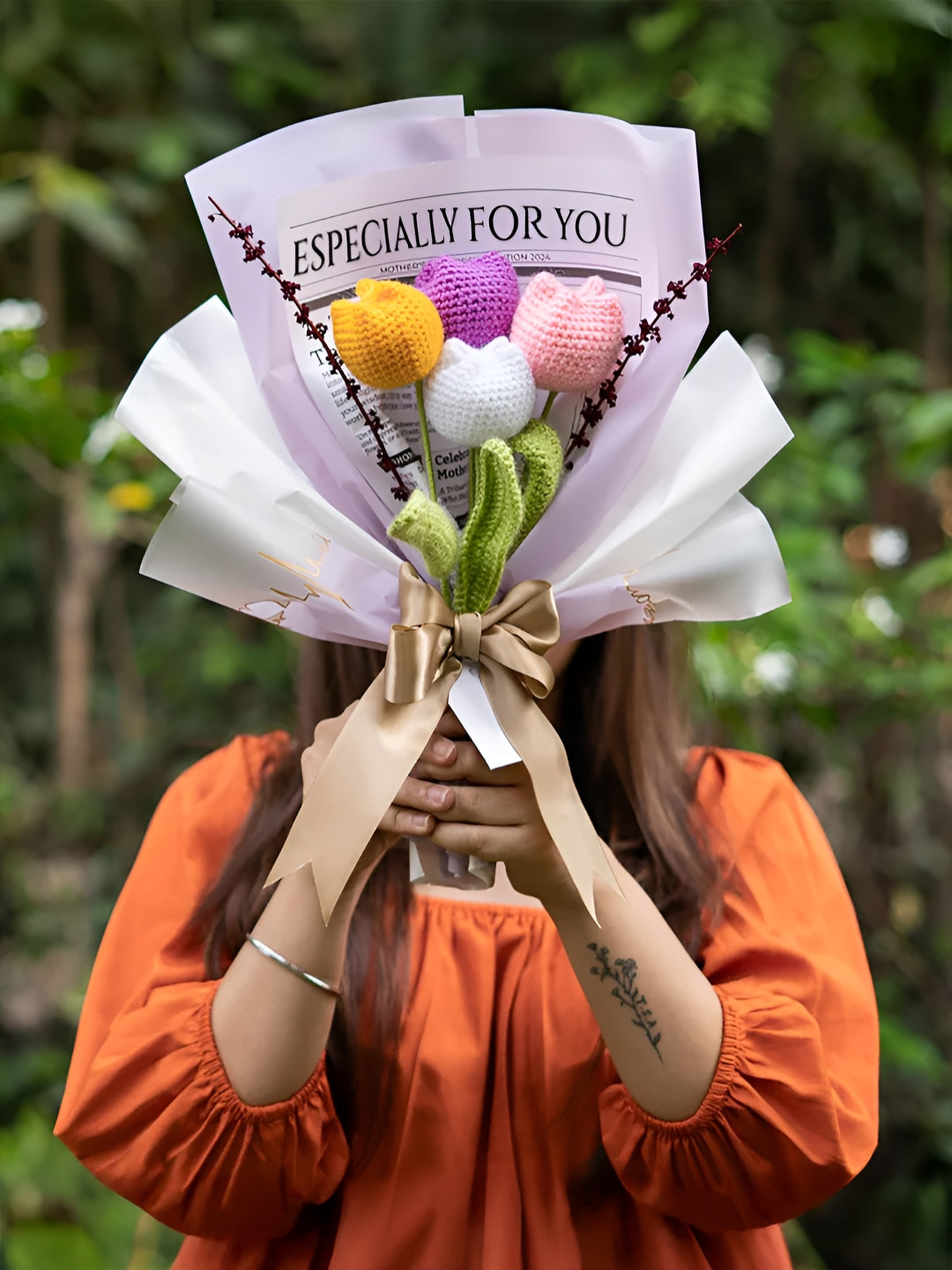 The Zappy Box Pink 4 Pieces Hanging Crochet Artificial Flowers With Pot