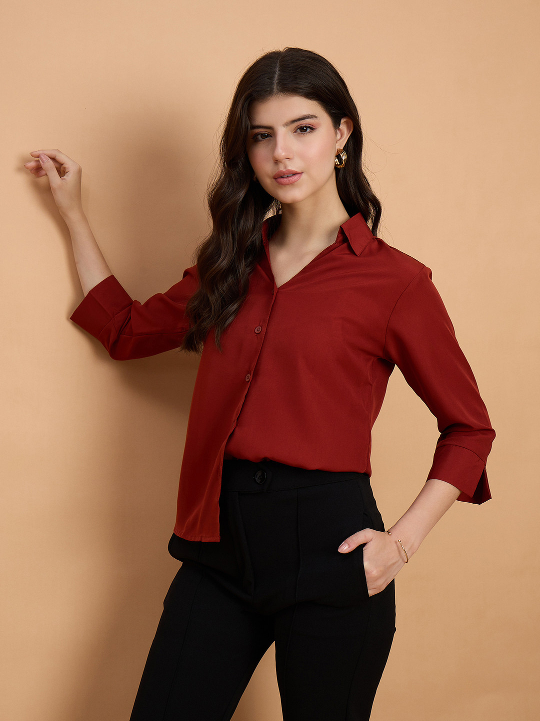 QIOA Women Spread Collar Standard Formal Shirt