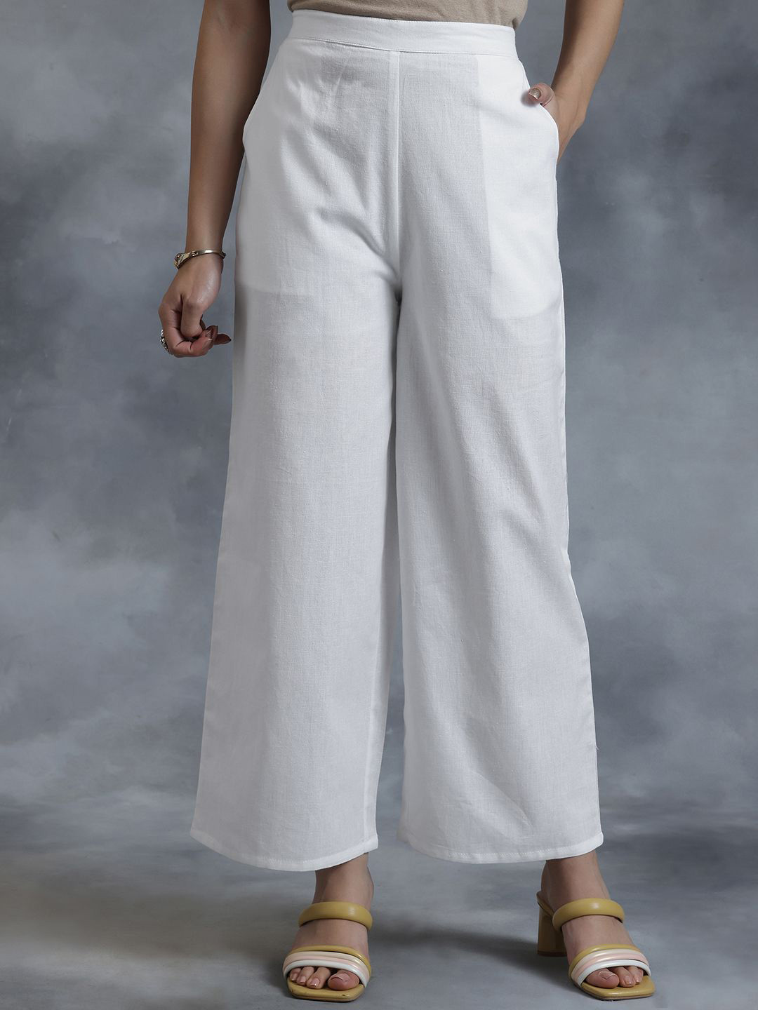 Libas Women White Solid Cotton Palazzos
