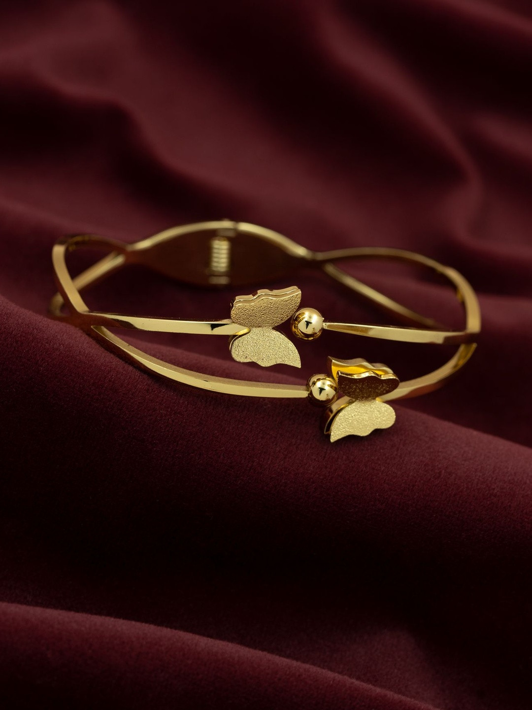 ARTKLIM Butterfly Bliss Stainless Steel Gold-Plated Bangle-Style Bracelet