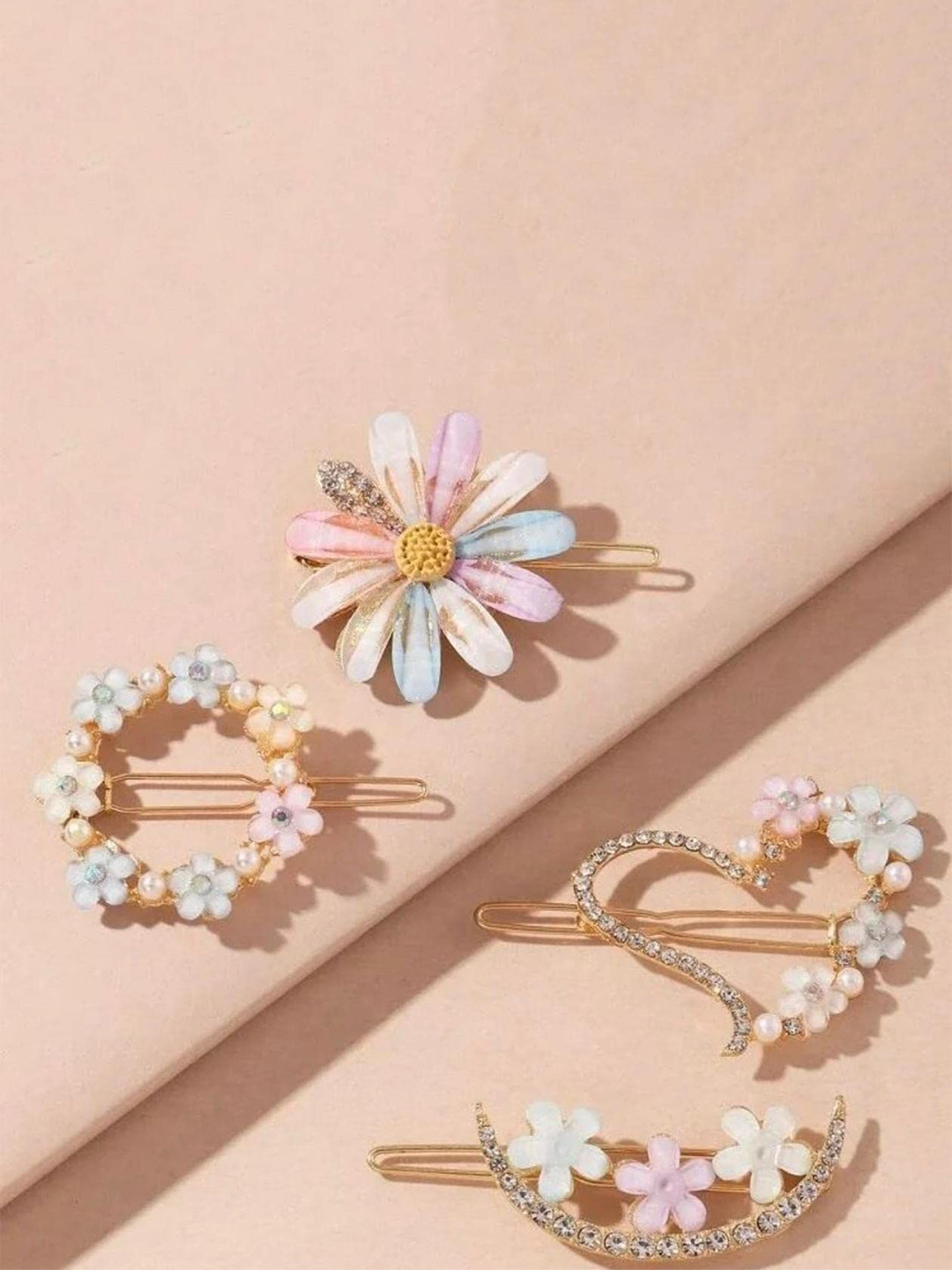 Axpro Girls Set of 4 Embellished Korean Lock Pin