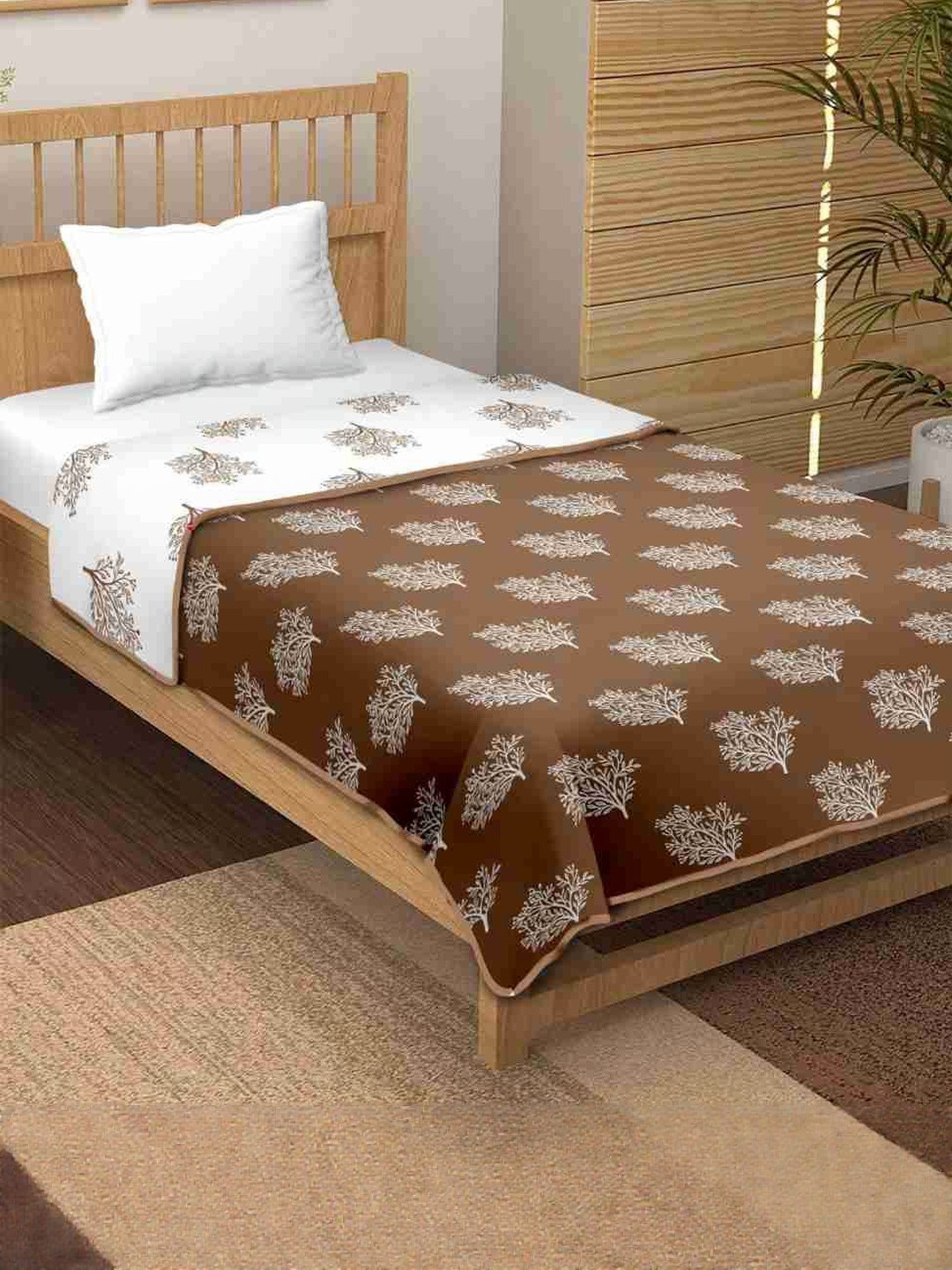 TrueYarns 300 GSM Reversible Floral Mild Winter Single Bed Dohar