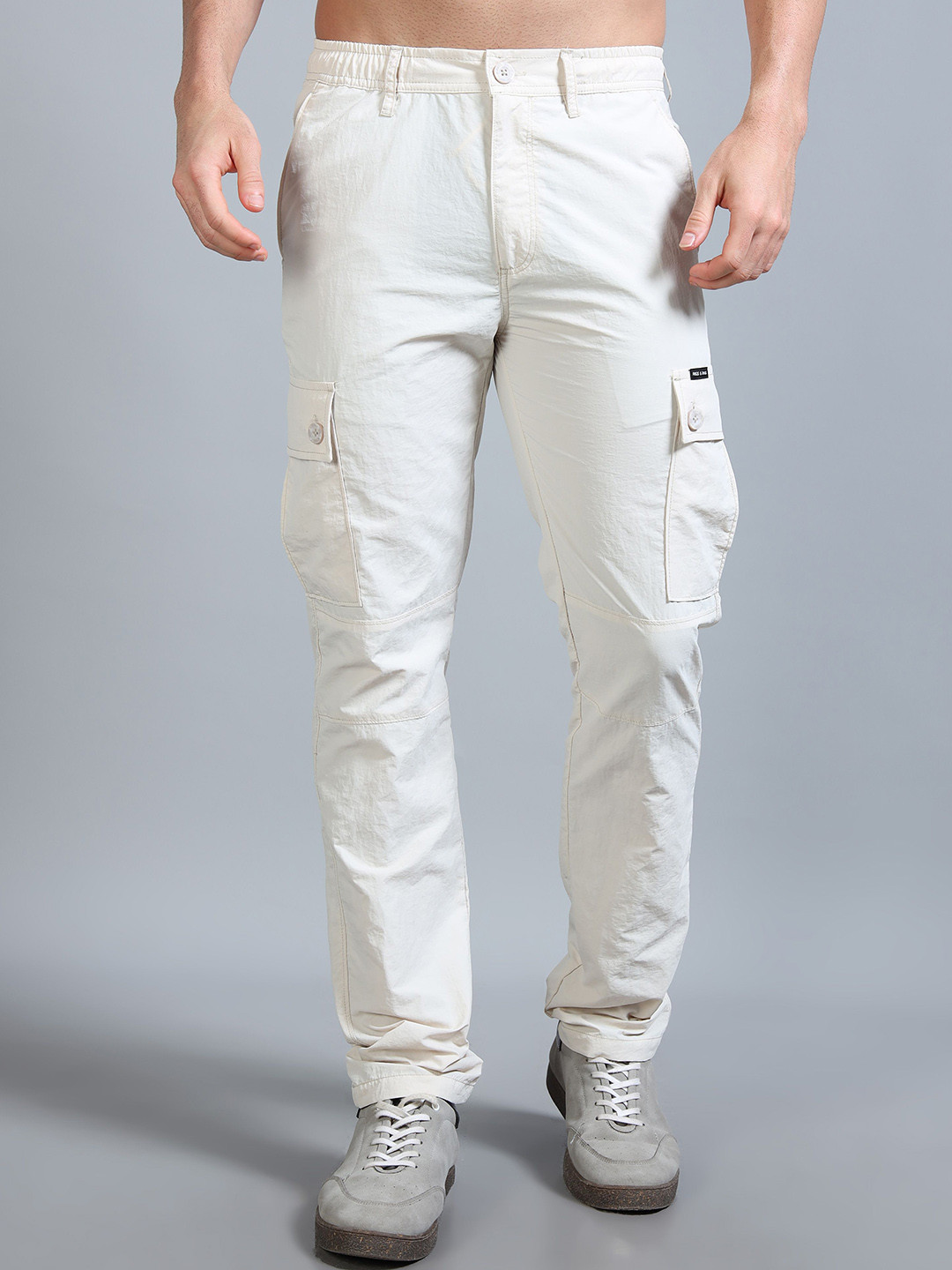 RIGS AND RAGS Athena Men Comfort Regular Fit Low-Rise Cargos Trousers