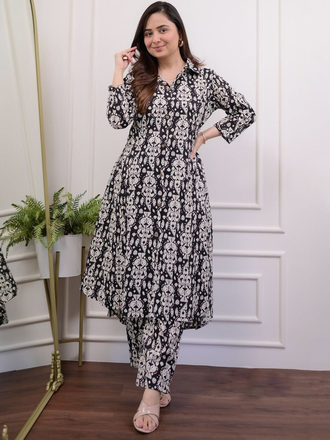 NavNari Printed Polo Collar Pure Cotton Tunic With Trouser