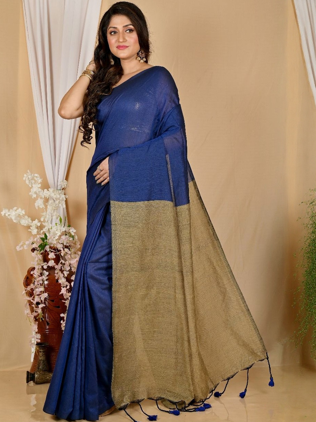 Brynbrit Colour blocked Woven Design Pure Cotton Saree