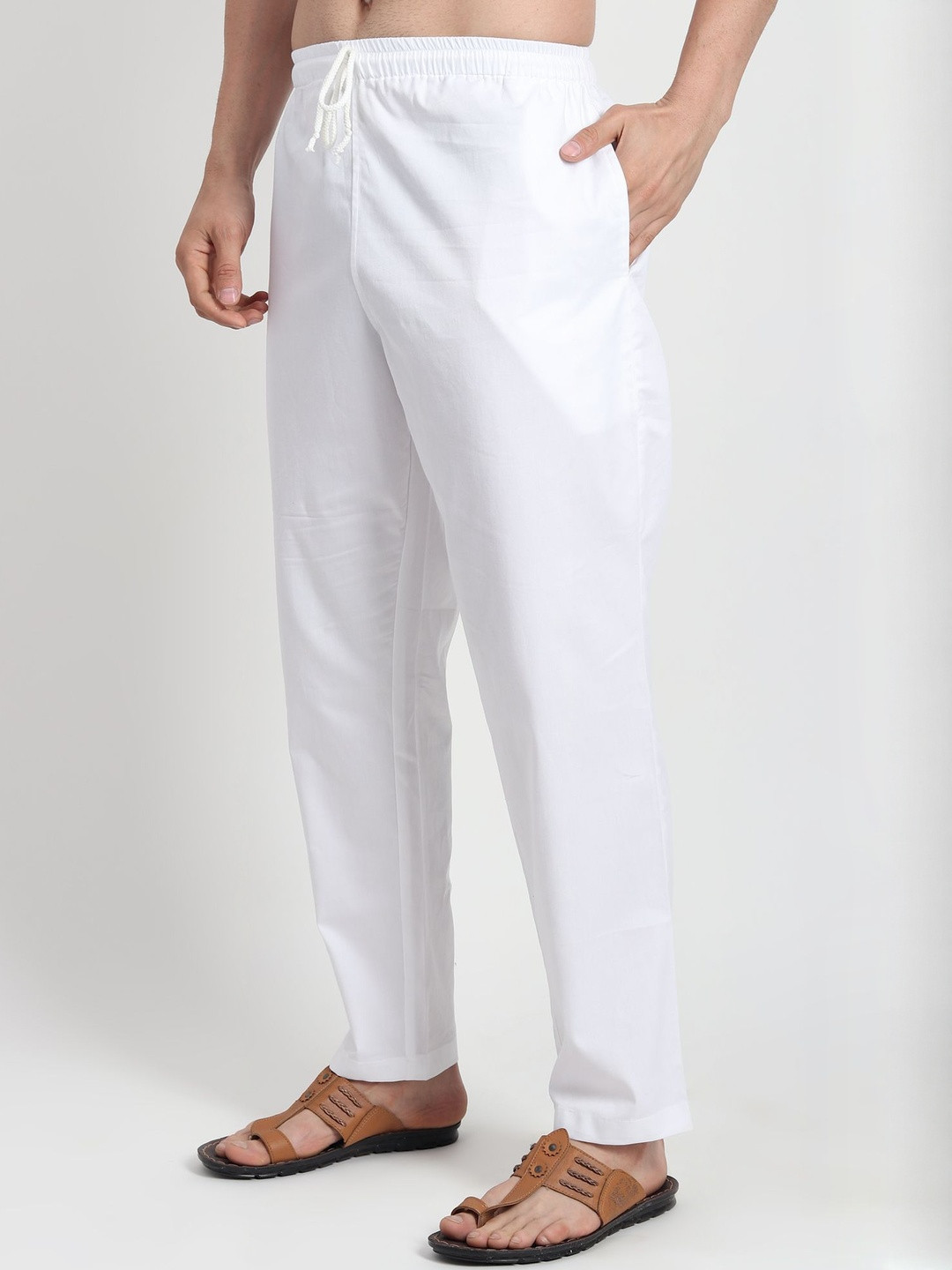 DASTEKARIGAR Men White Mid-Rise Cotton Pyjamas