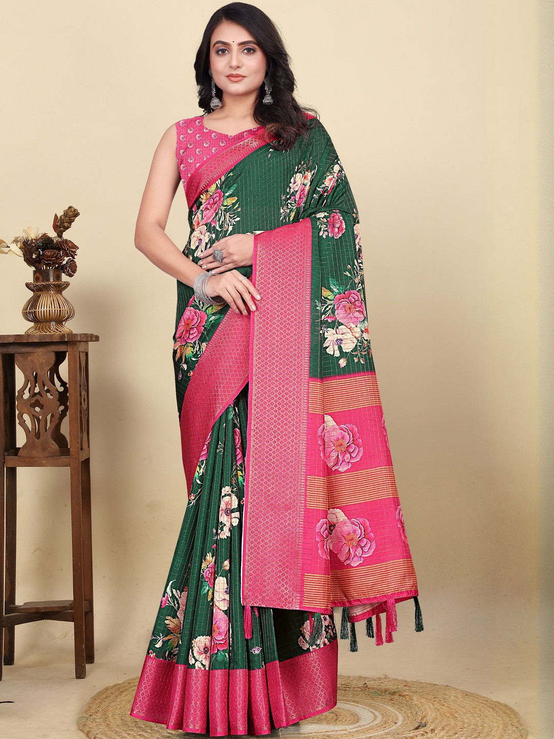 J 6 DESIGNER Floral Printed Woven Design Border Block Print Saree With Blouse Piece