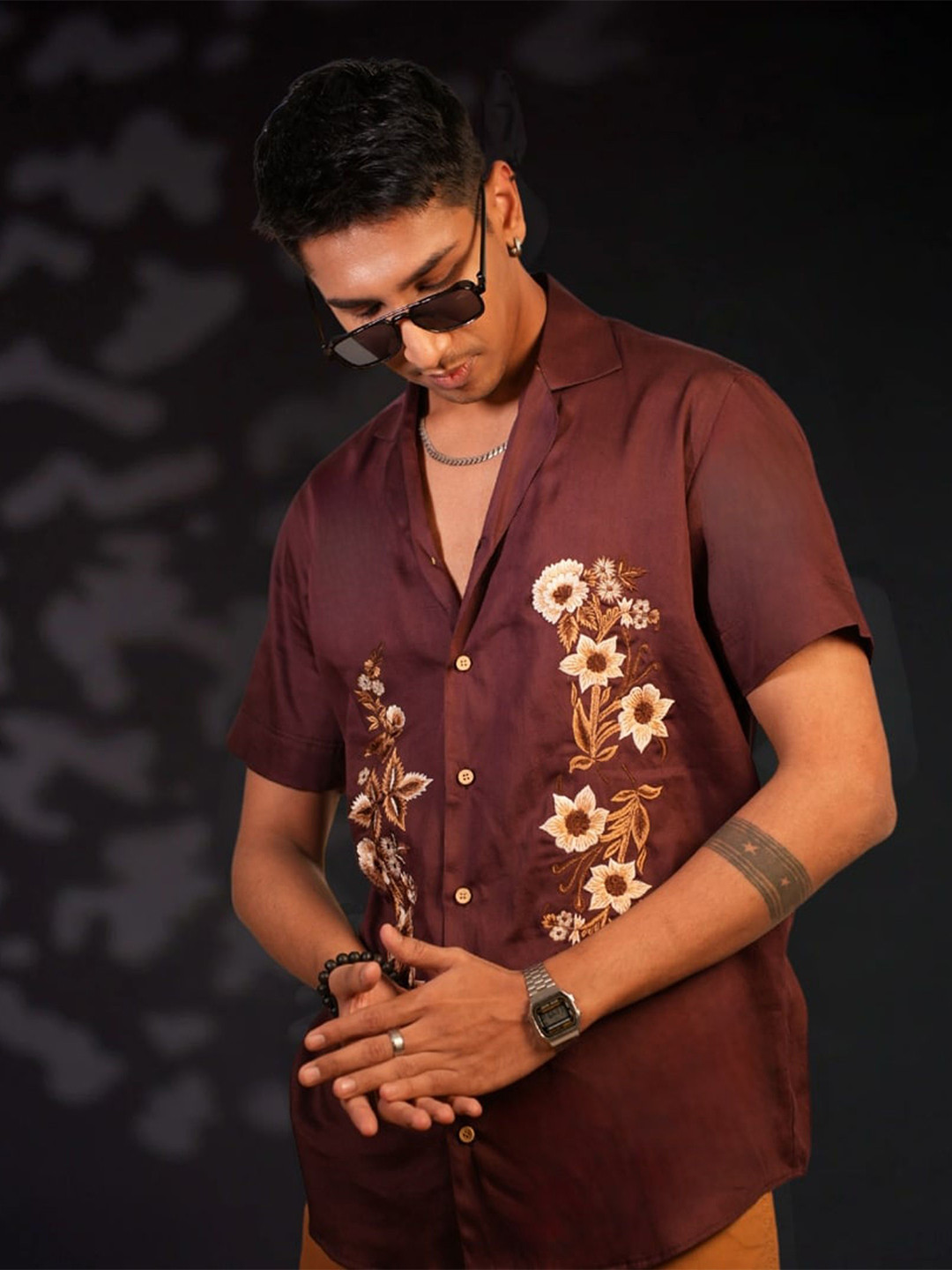 RE-FYND Men Comfort Fit Floral Printed Cuban Collar Casual Shirt