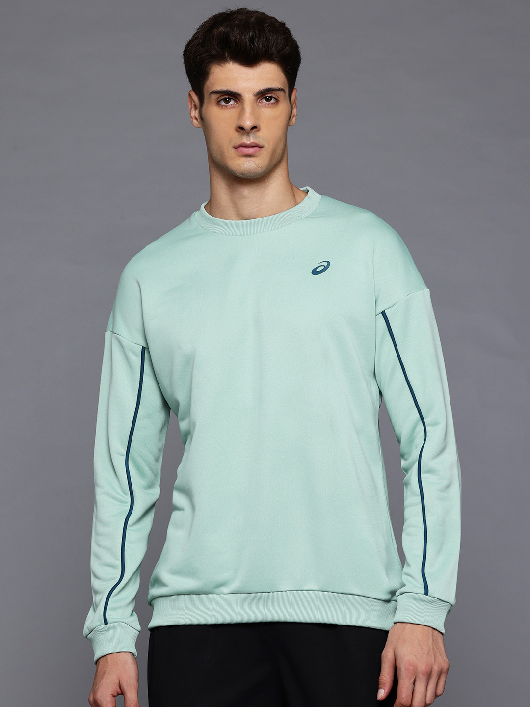 ASICS Typography Detail Contrast Piping Drop Shoulder Sweatshirt