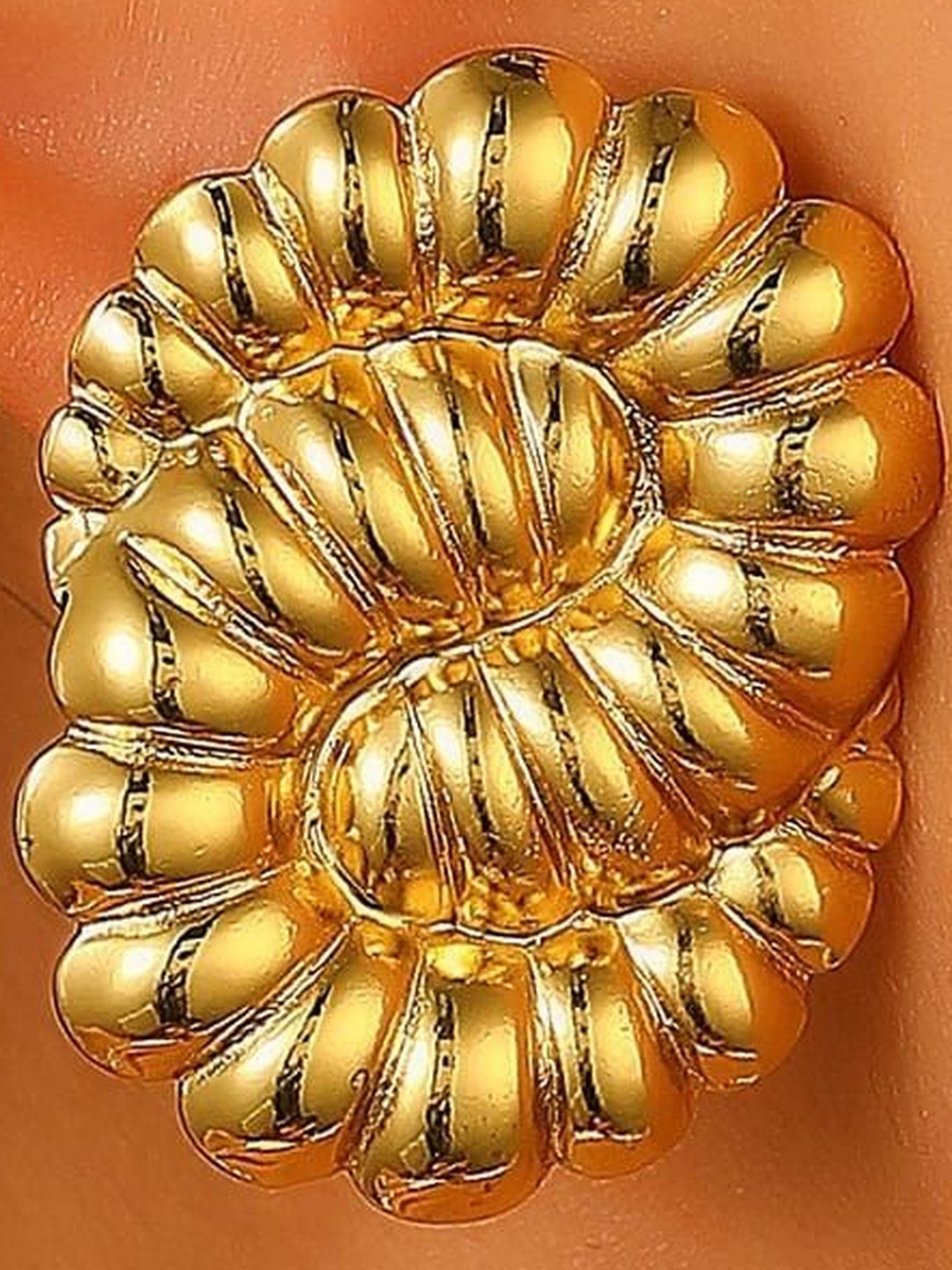 MASUMEEN TRADERS Stainless Steel Gold-Plated Anti Tarnish Contemporary Studs