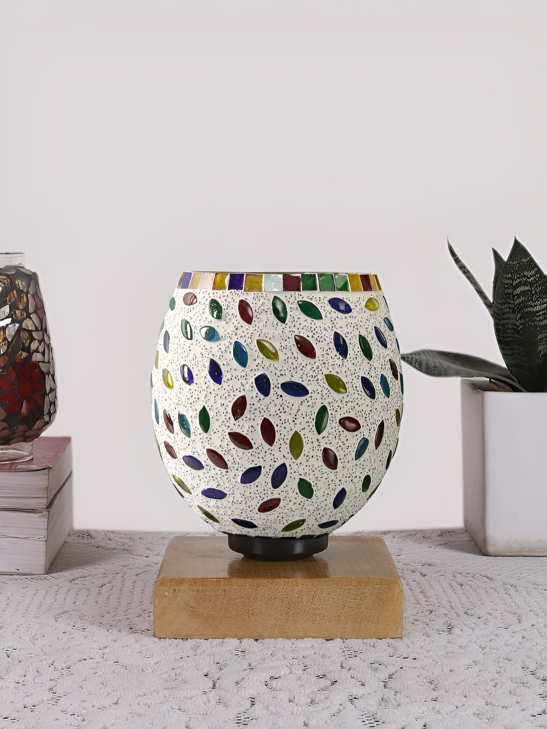 Aura White & Red Printed Wooden Table Lamp With Square Base