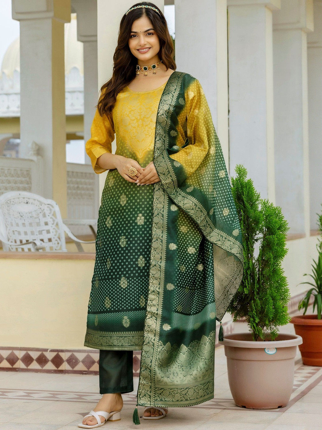 J.KANJI Women Ombre Woven Design Kurta with Trousers & Dupatta