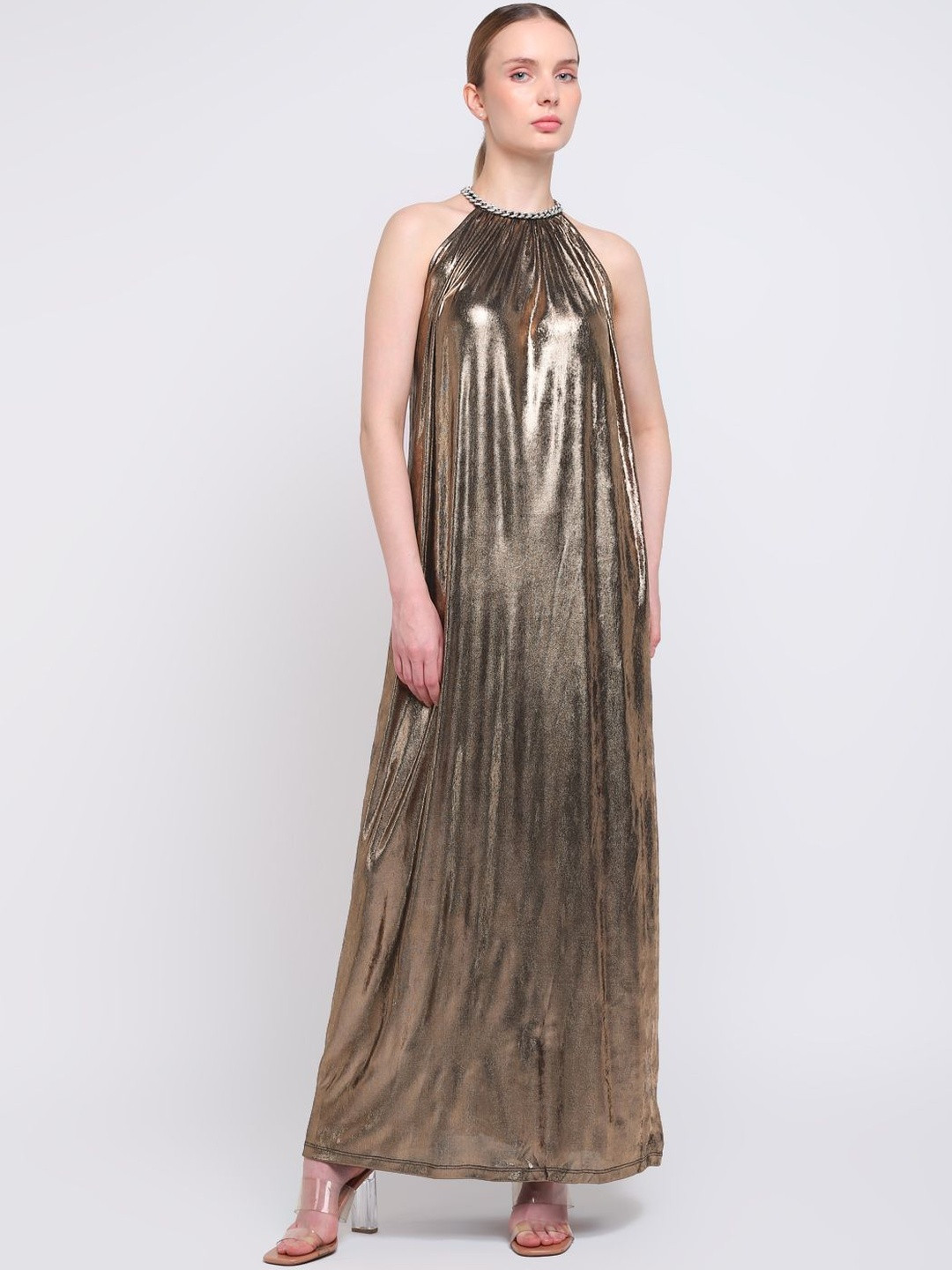 COVER STORY Halter Neck Maxi Dress