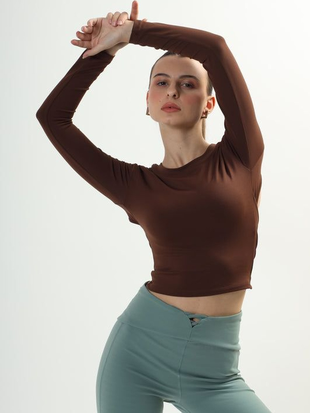 RYZ Swoosh Women Padded Knot Blot Flex Crop Top