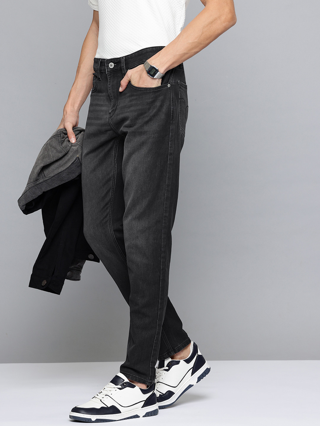 Flying Machine Men Mid-Rise Slash Relaxed Tapered Fit Stretchable Jeans