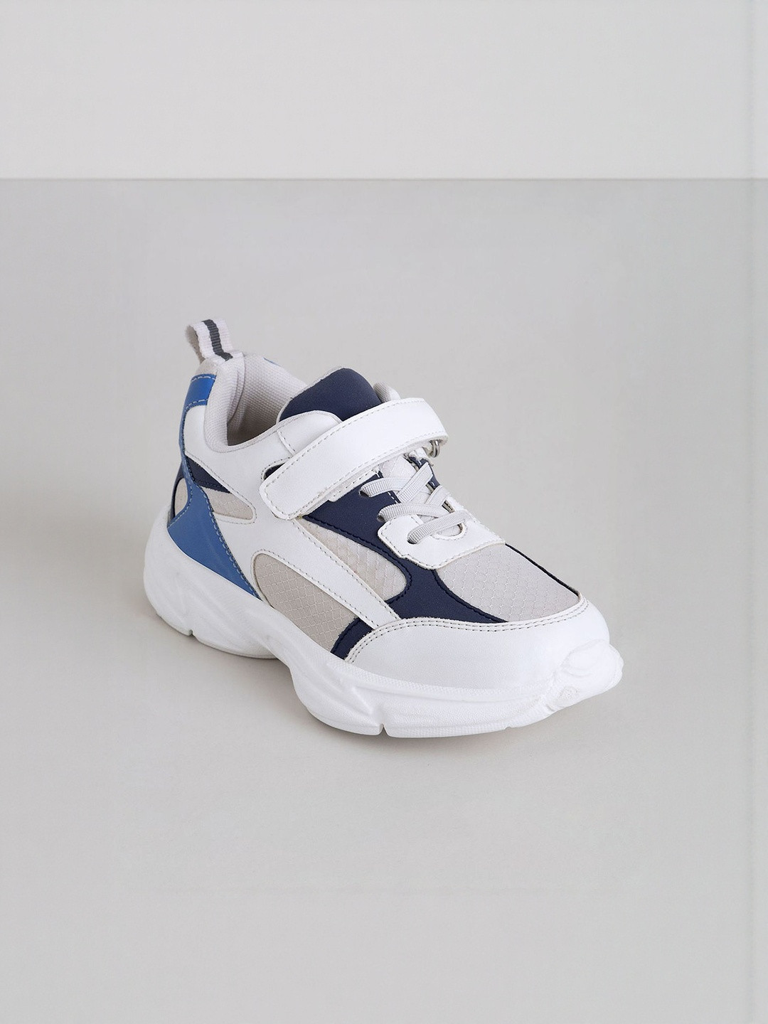 Hopscotch Boys Multi Solid Smart Casual Comfort Insole Lace-Ups Athletic Sneakers