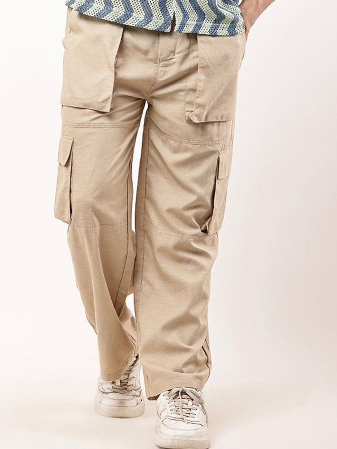 CLOTHINK INDIA Men Relaxed Fit High-Rise Pleated Cotton Cargos