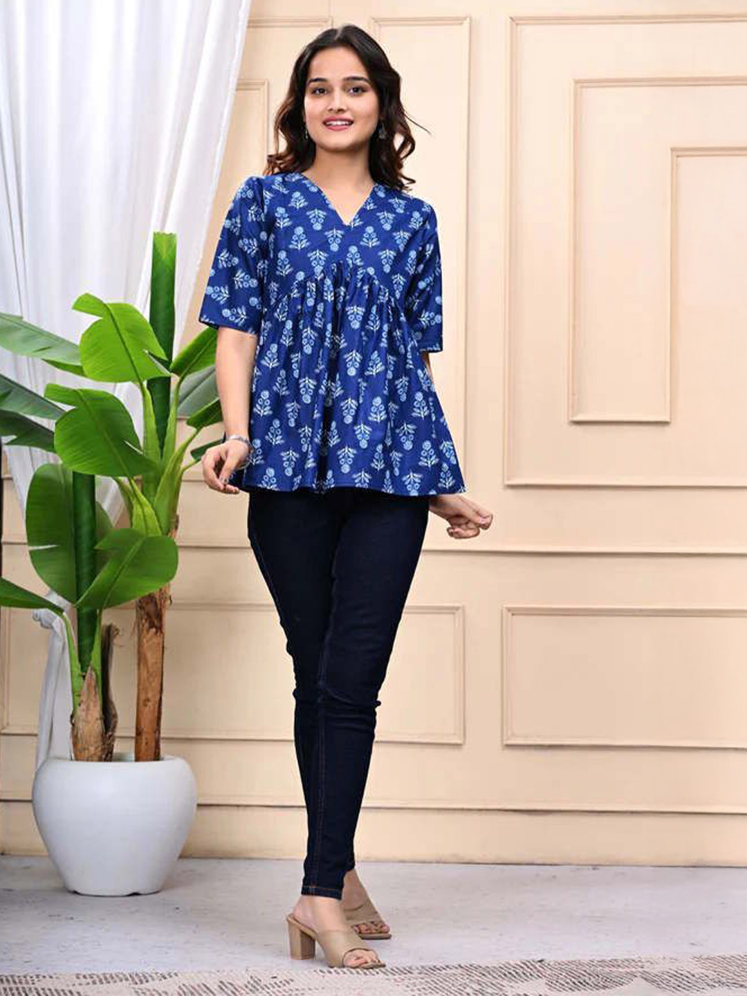 COTT10 Floral Print Roll-Up Sleeves Ethnic Cotton Blouson Top