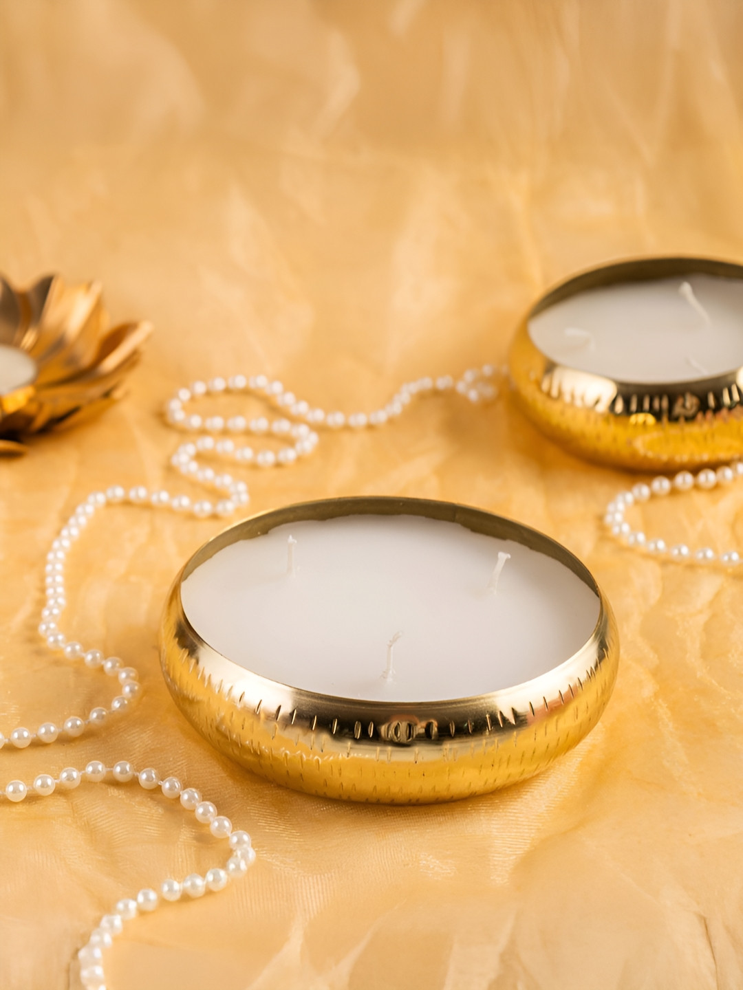 The Zappy Box Gold-Toned Round Diya Candle