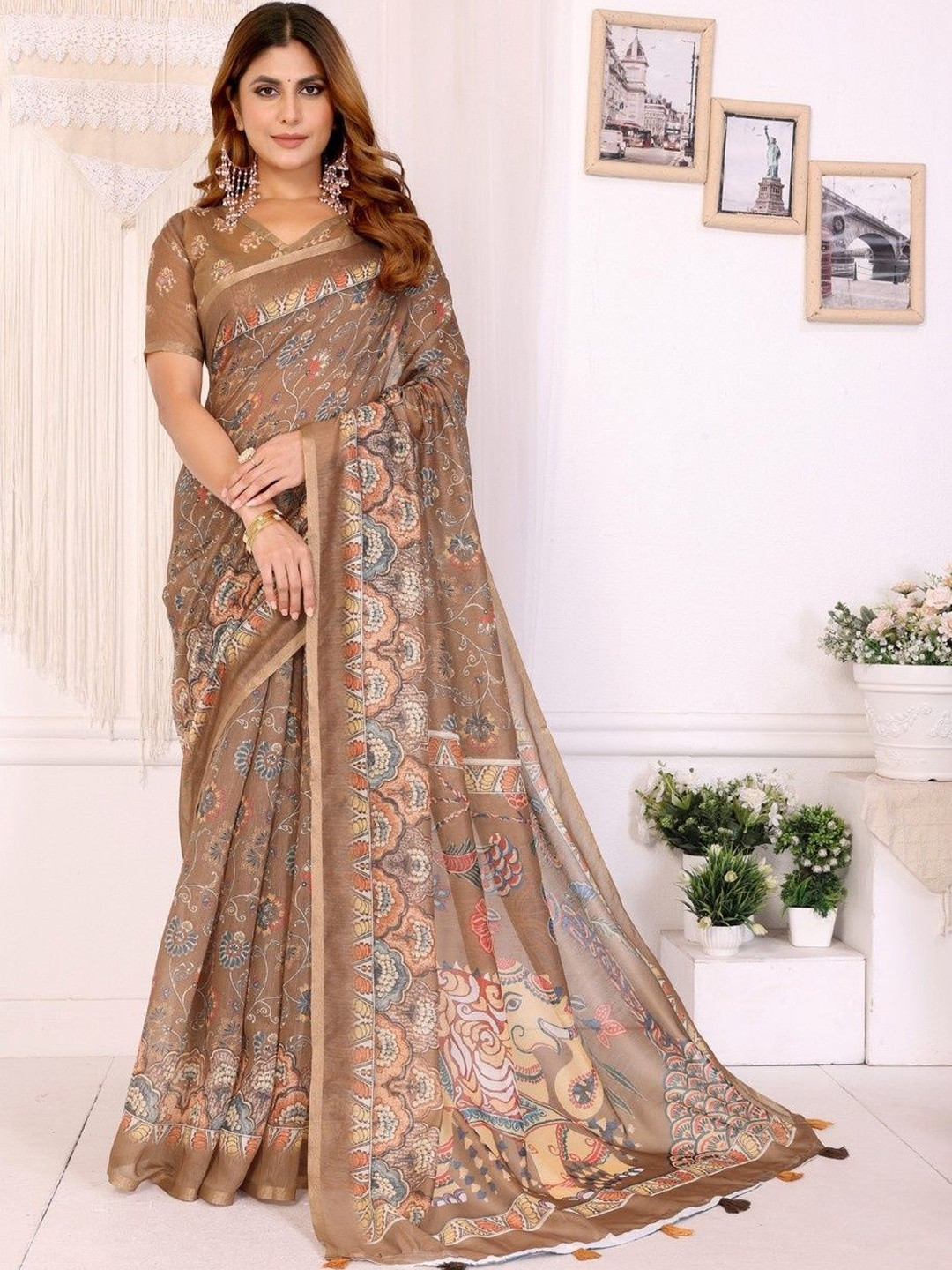 Jinesh corporation Ethnic Motifs Printed Saree With Blouse