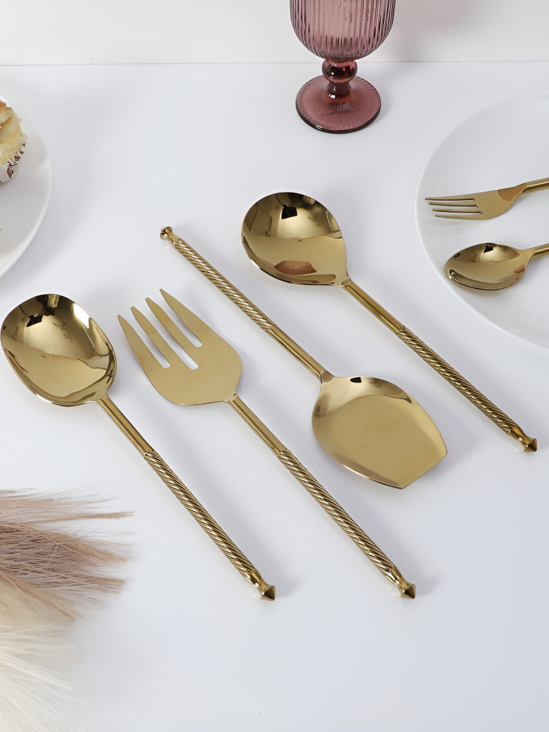 Decor de Maison Gold-Toned 4 Pieces Brio Steel Serving Cutlery Set