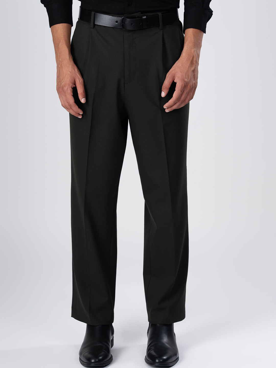 Tailoraedge Easy Iron Men Relaxed Wrinkle Free Pleated Formal Trouser