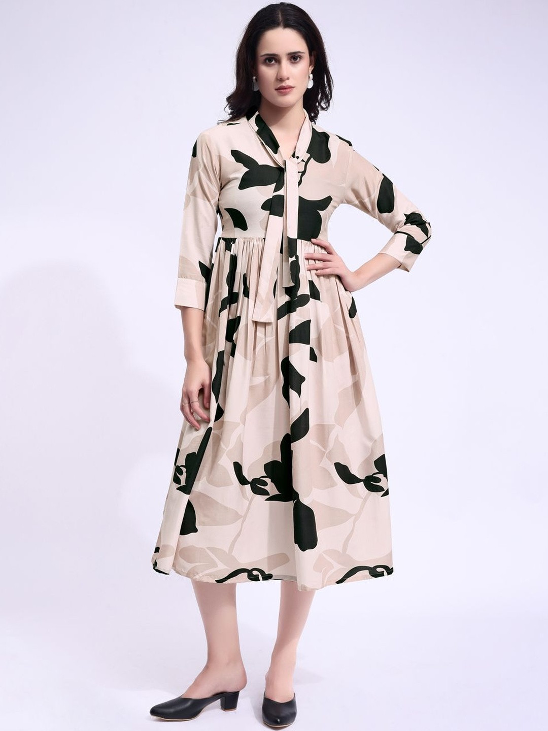 PURVAJA Printed Scarf Neck Fit & Flare Midi Dress