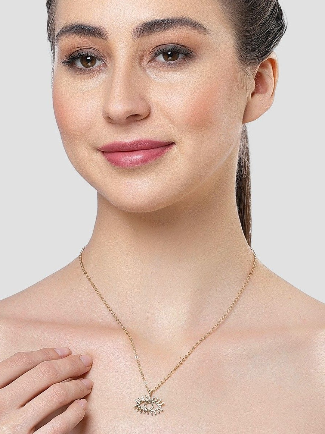 TheVineGirl Women Gold-Plated Single Layered Evil Eye Pendant Alloy Chain