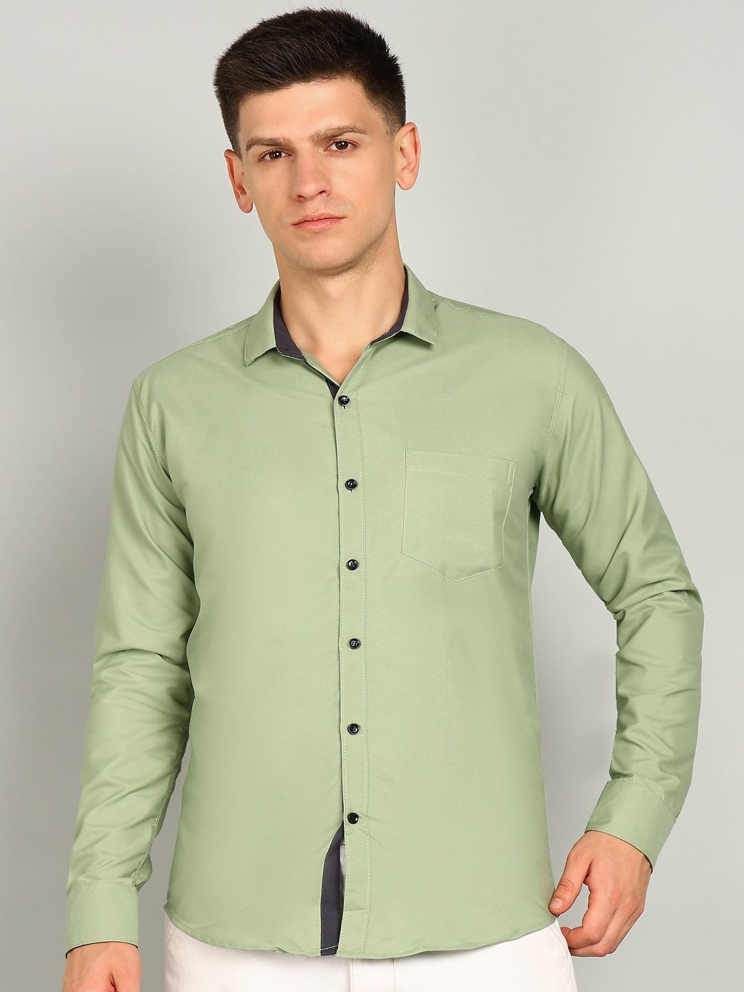 RODEIZ Men Comfort Fit Solid Spread Collar Casual Shirt