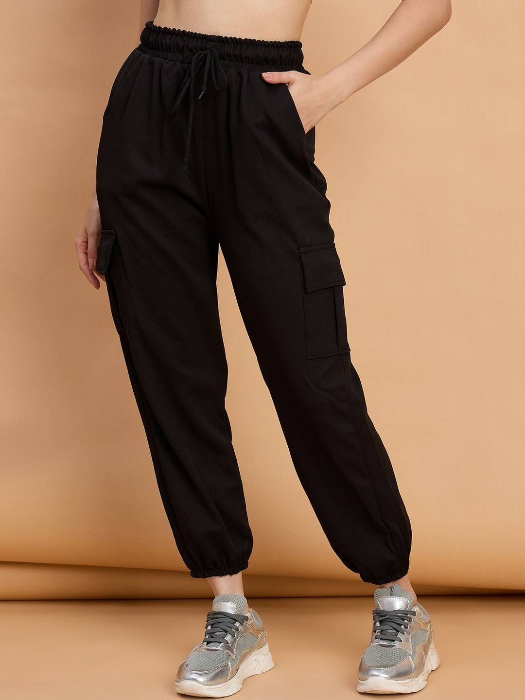 Roadster Women Black Lycra Blended Fit Jogger Pant With Pockets