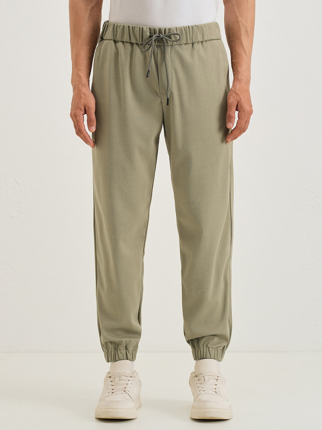 Banana Club Men Aristo Pale Regular Fit Mid-Rise Trousers