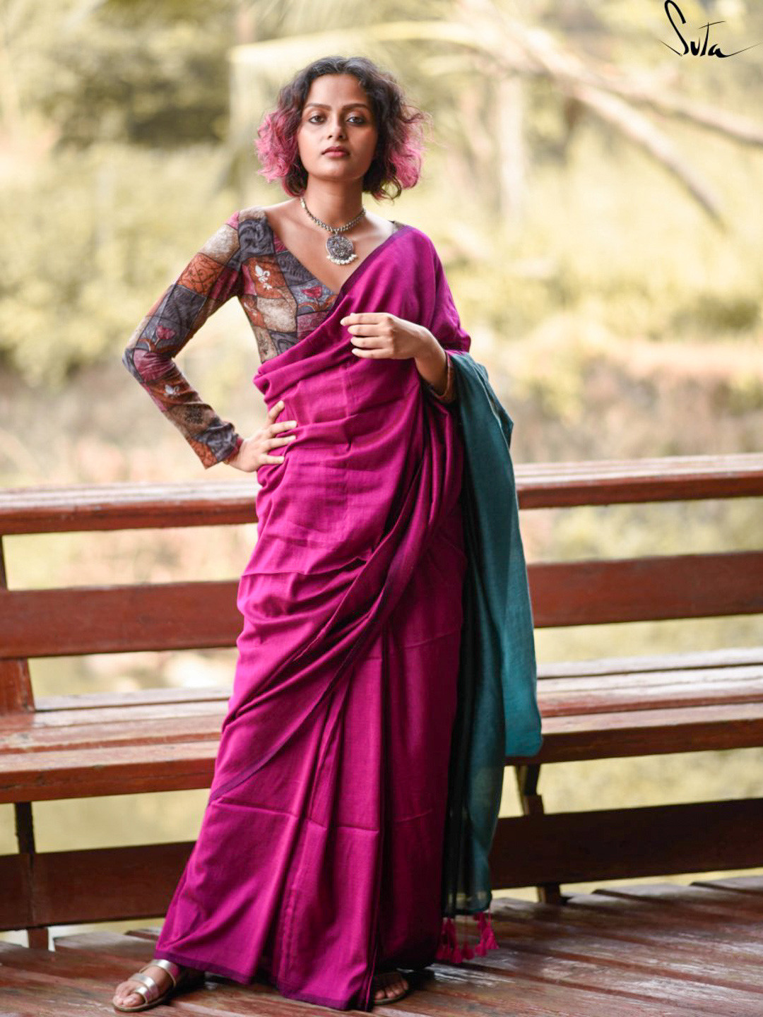 Suta Pink & Teal Colourblocked Cotton Blend Saree