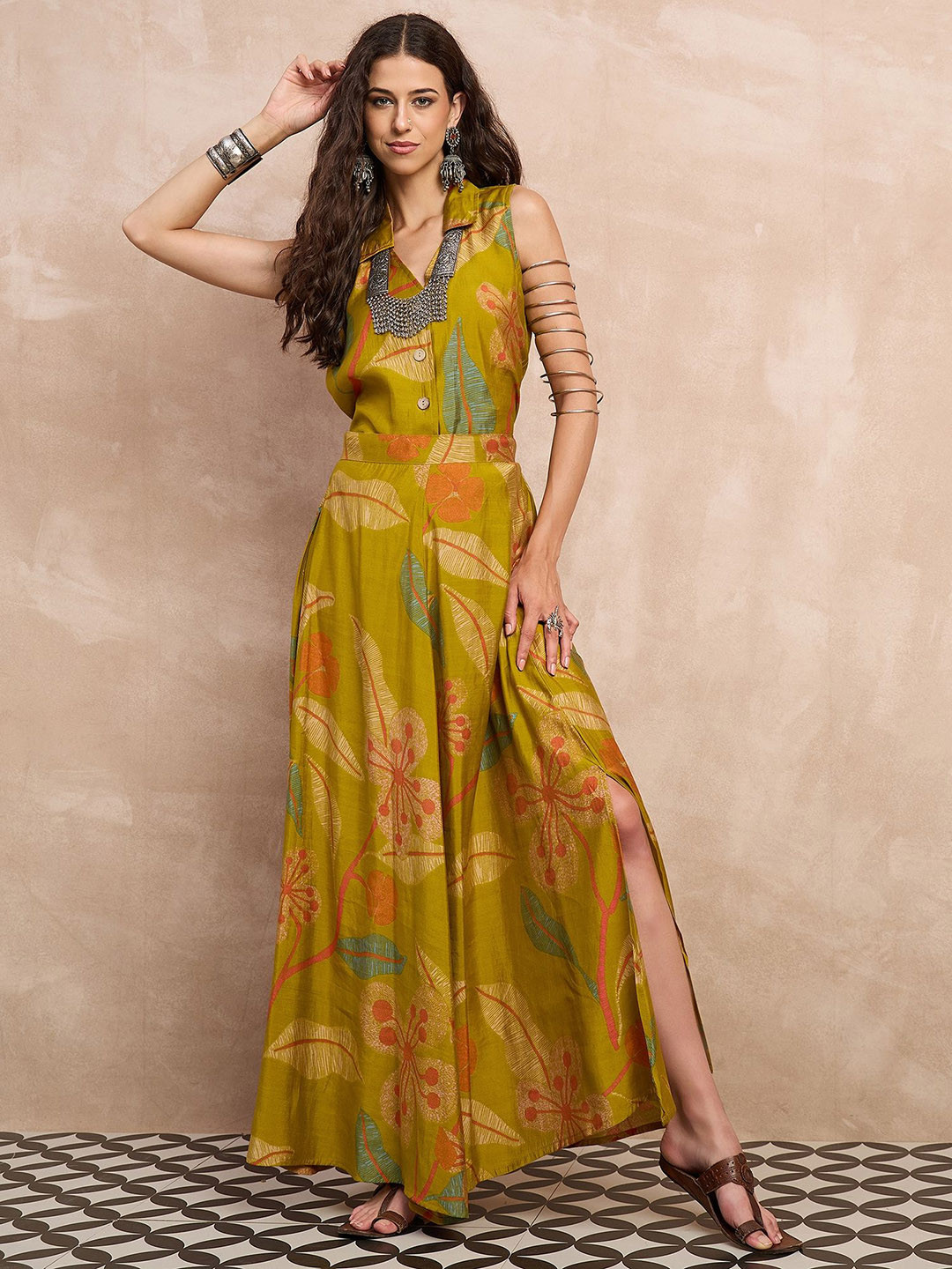 InWeave Printed Collared Neck Sleeveless Top With Skirts