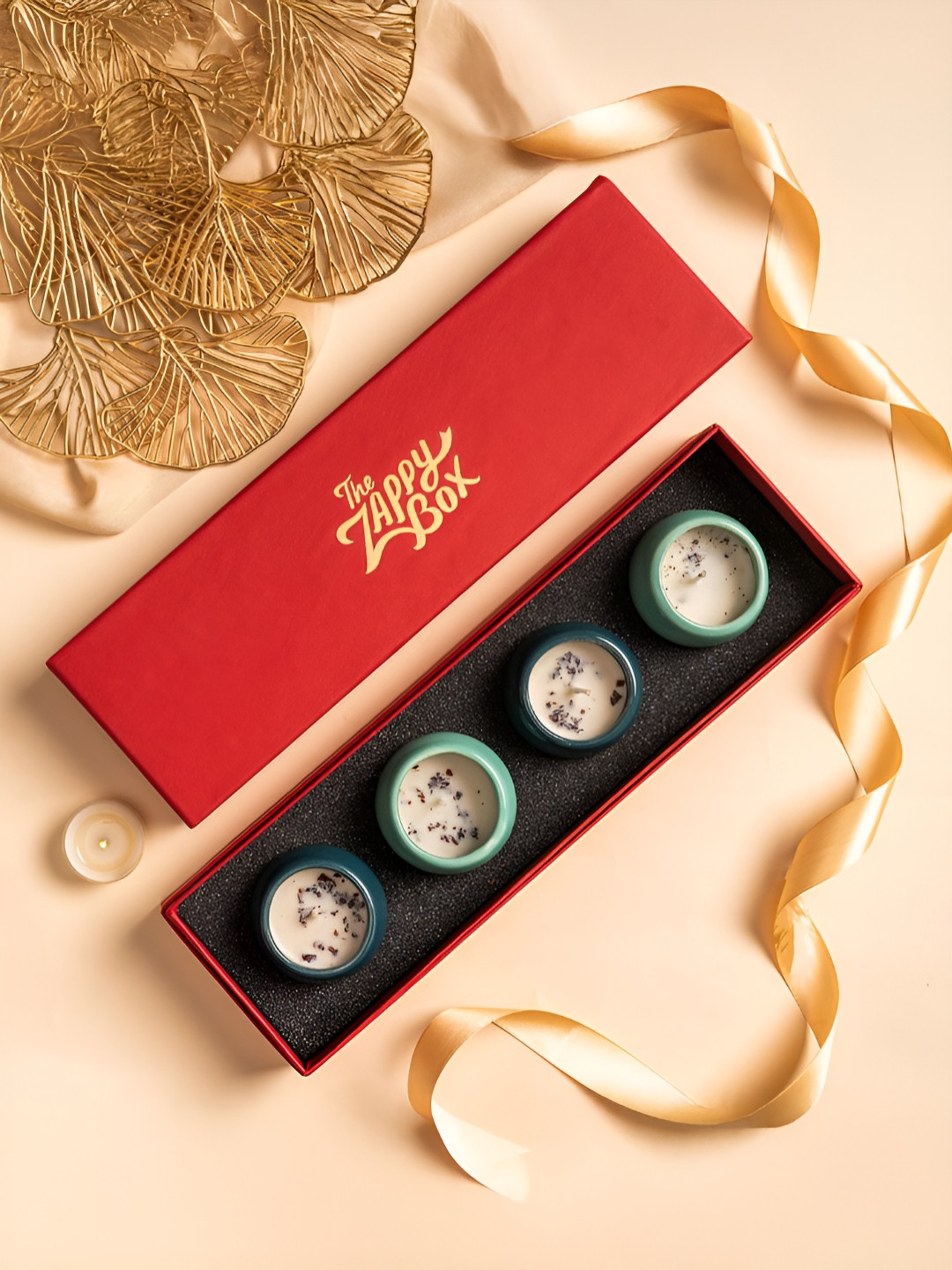 The Zappy Box Sea Green & White 4 Pieces Tea Light Candles