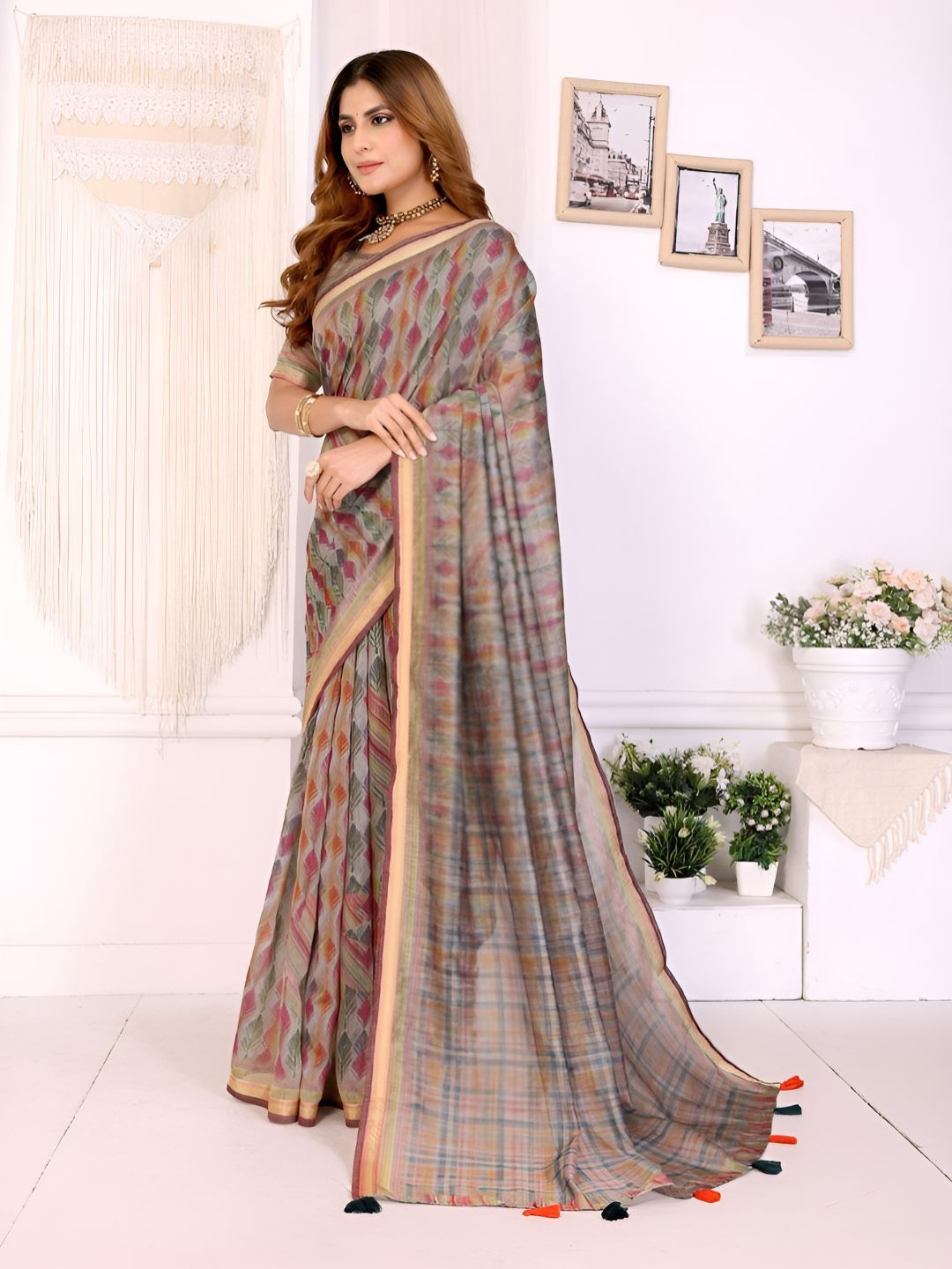 Suraj pari singh Woven Design Chanderi Saree