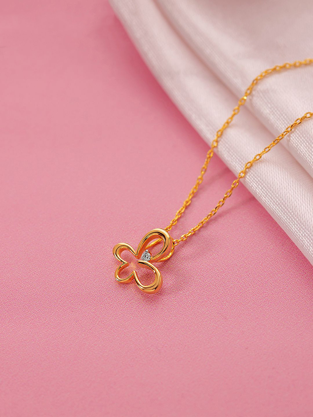 Studio Voylla 925 Sterling Silver Pendant With 0.03 Carat Lab-Grown Diamond - 2.44 g