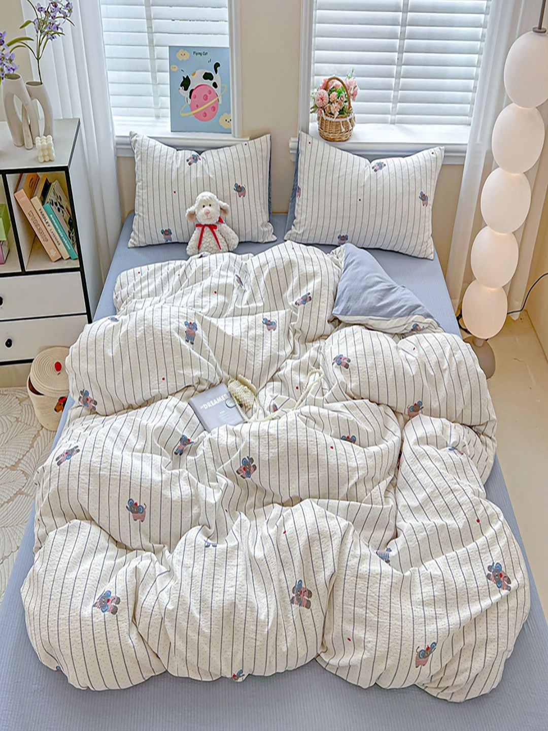 JC HOME White & Grey Striped Printed AC Room Single Bedding Set
