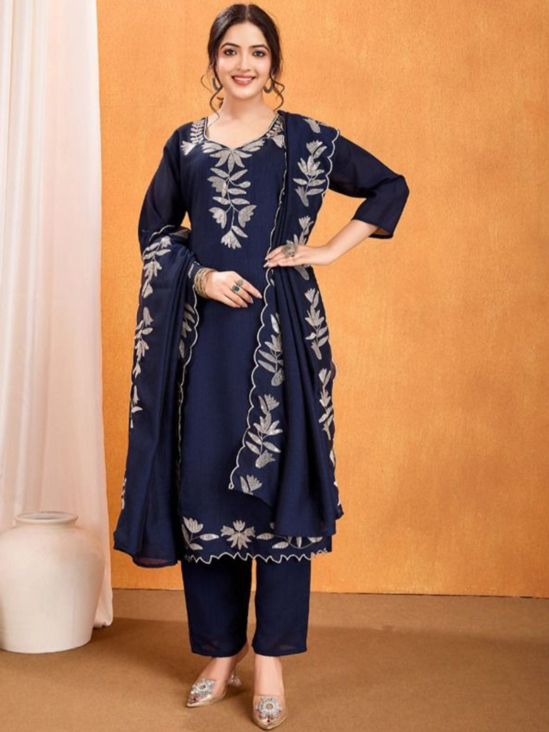 KAAYISHA FEB Women Embroidered Regular Thread Work Pure Silk Kurti with Trousers & Dupatta