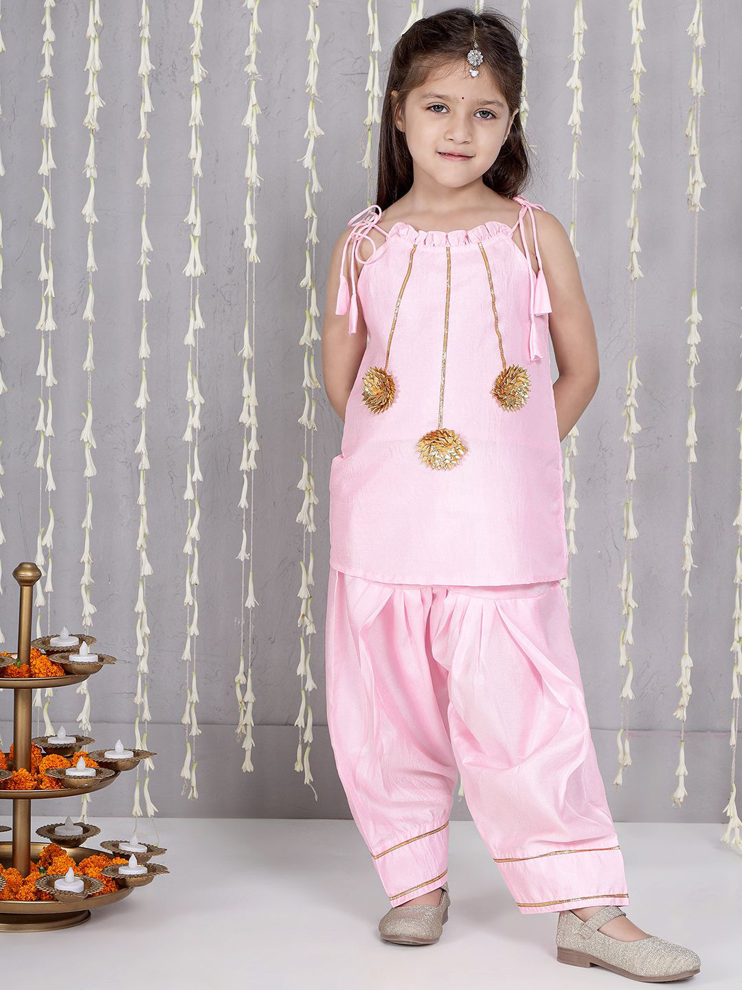 KID1 Girls Regular Kurti with Parsi Salwar