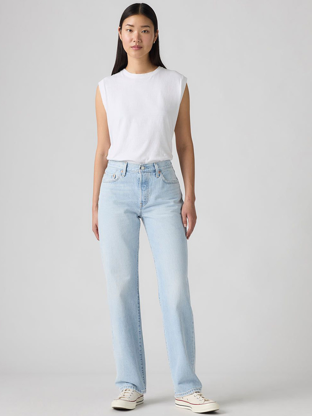 Levis  501'90s Women Classic Straight Fit Mid-Rise Light Fade Jeans