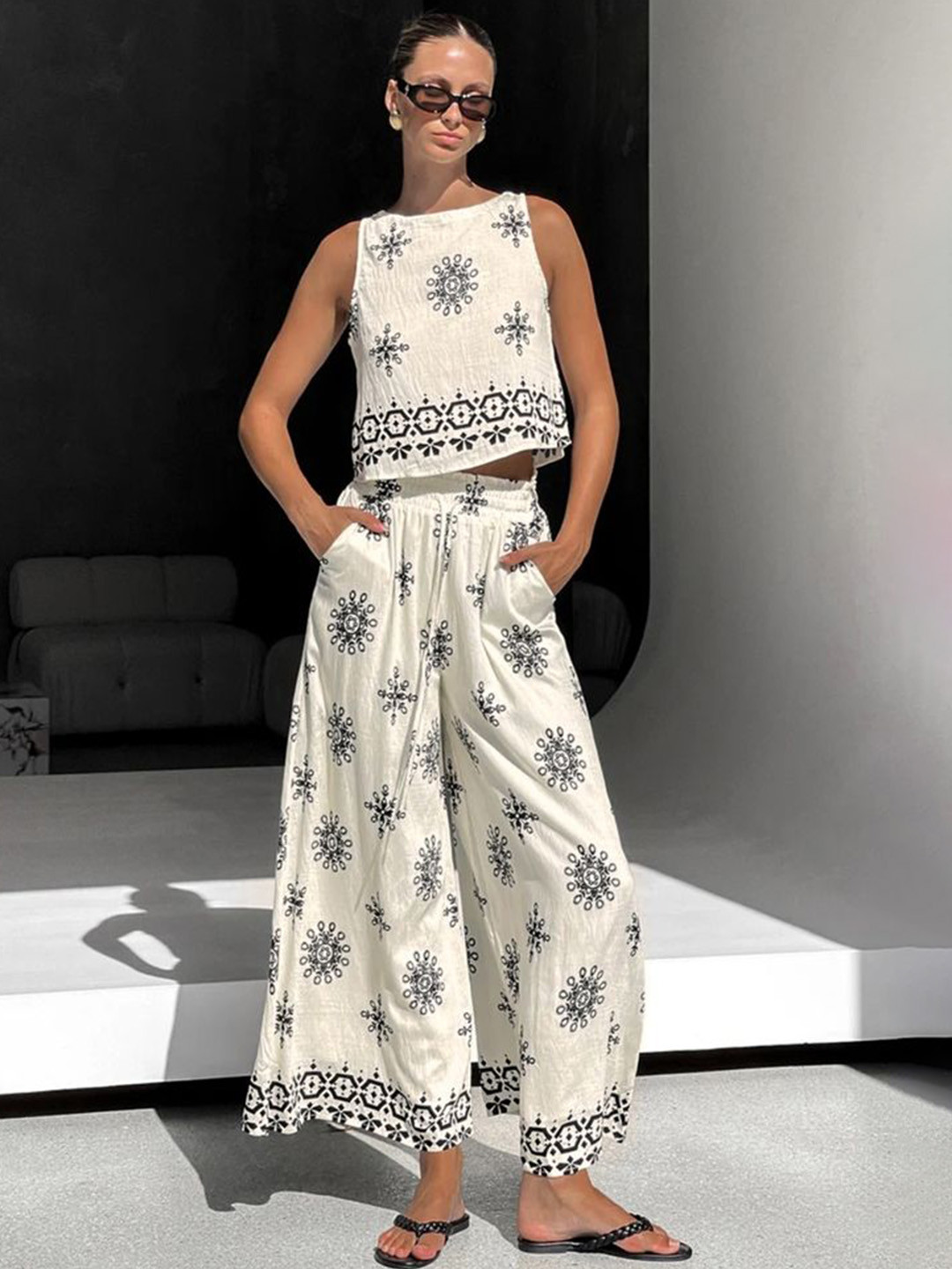 LULU & SKY Floral Printed Boat Neck Crop-Top With Wide-Leg Palazzos