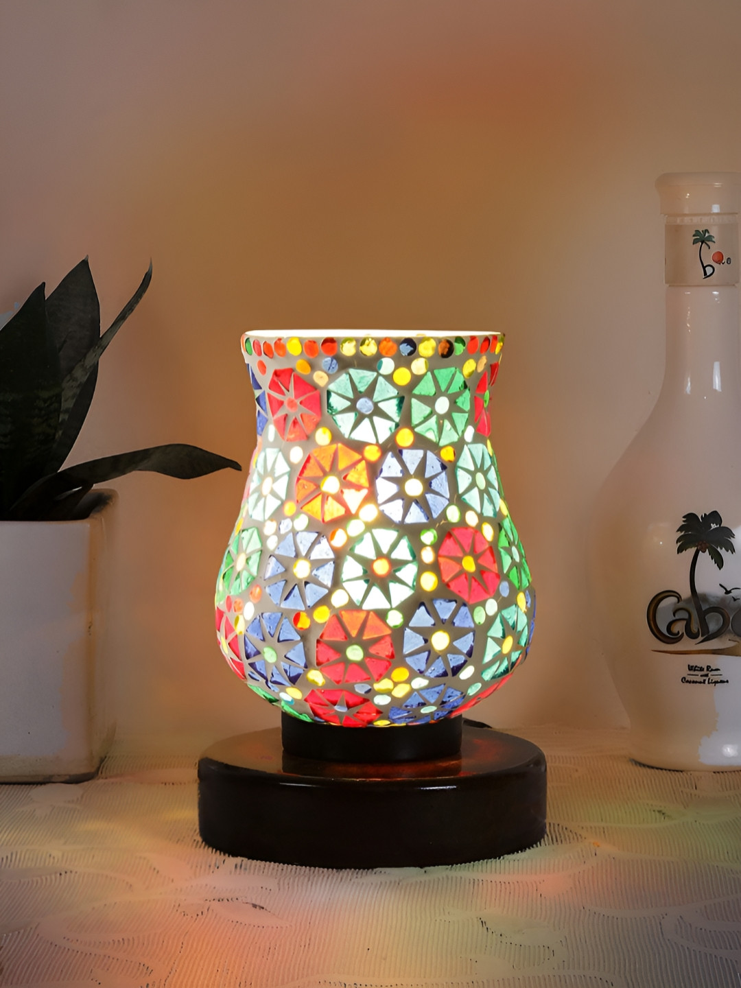 Aura Green & Red Textured Bell Shaped Glass Table Lamp with Wooden Base