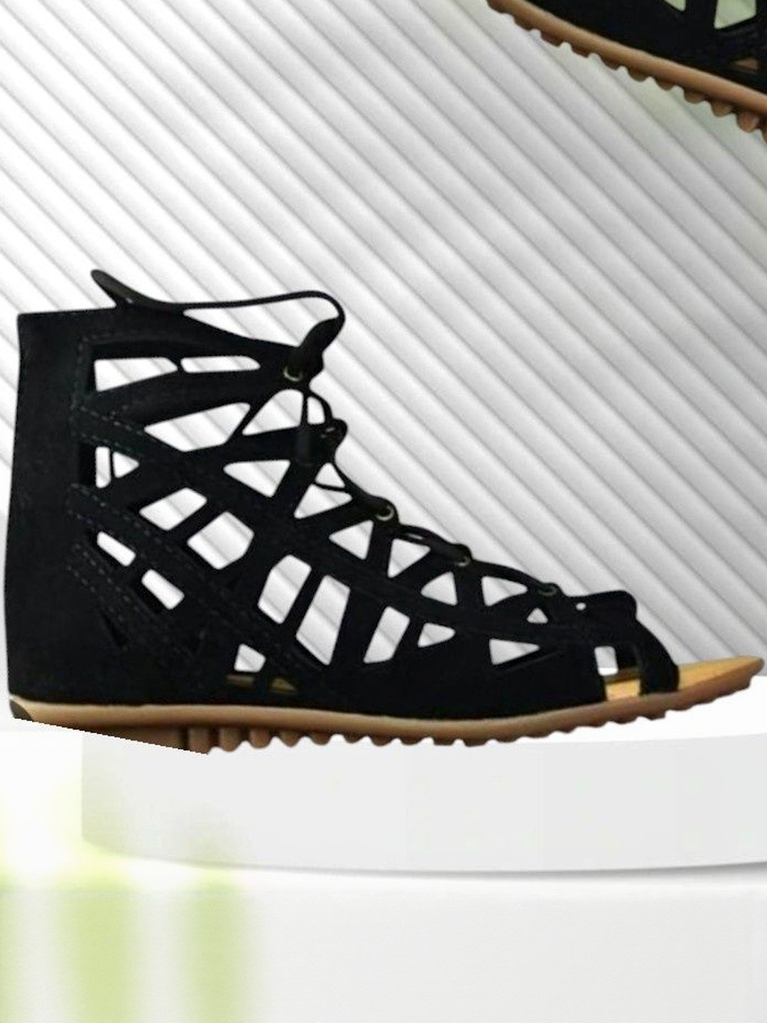 Amore Fashions Women Mid-Top Gladiators