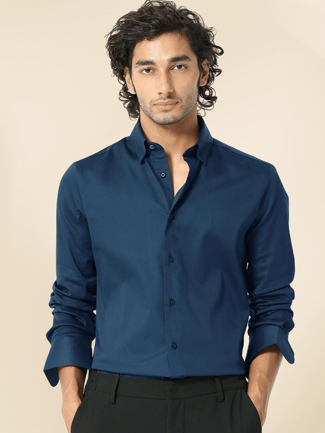 INDOPRIMO Men Solid Spread Collar Satin Casual Shirt